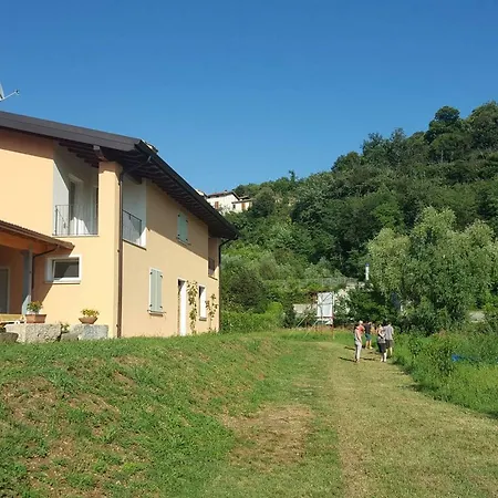 Cascina Legnago Bilocale A 6 Chilometri Da Salo' Apartamento Villanuova sul clisi Exterior foto