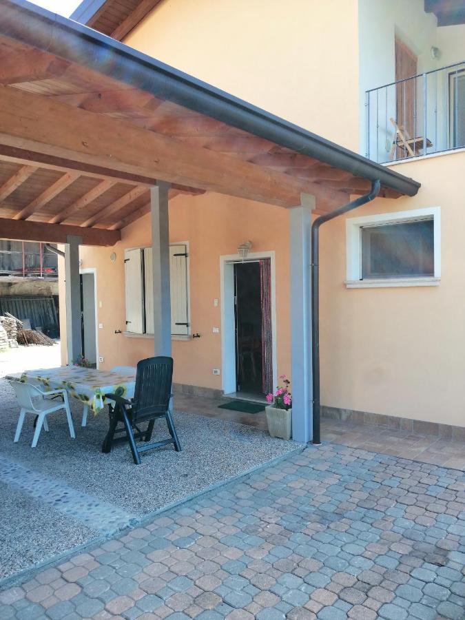Appartement Cascina Legnago Bilocale A 6 Chilometri Da Salo'