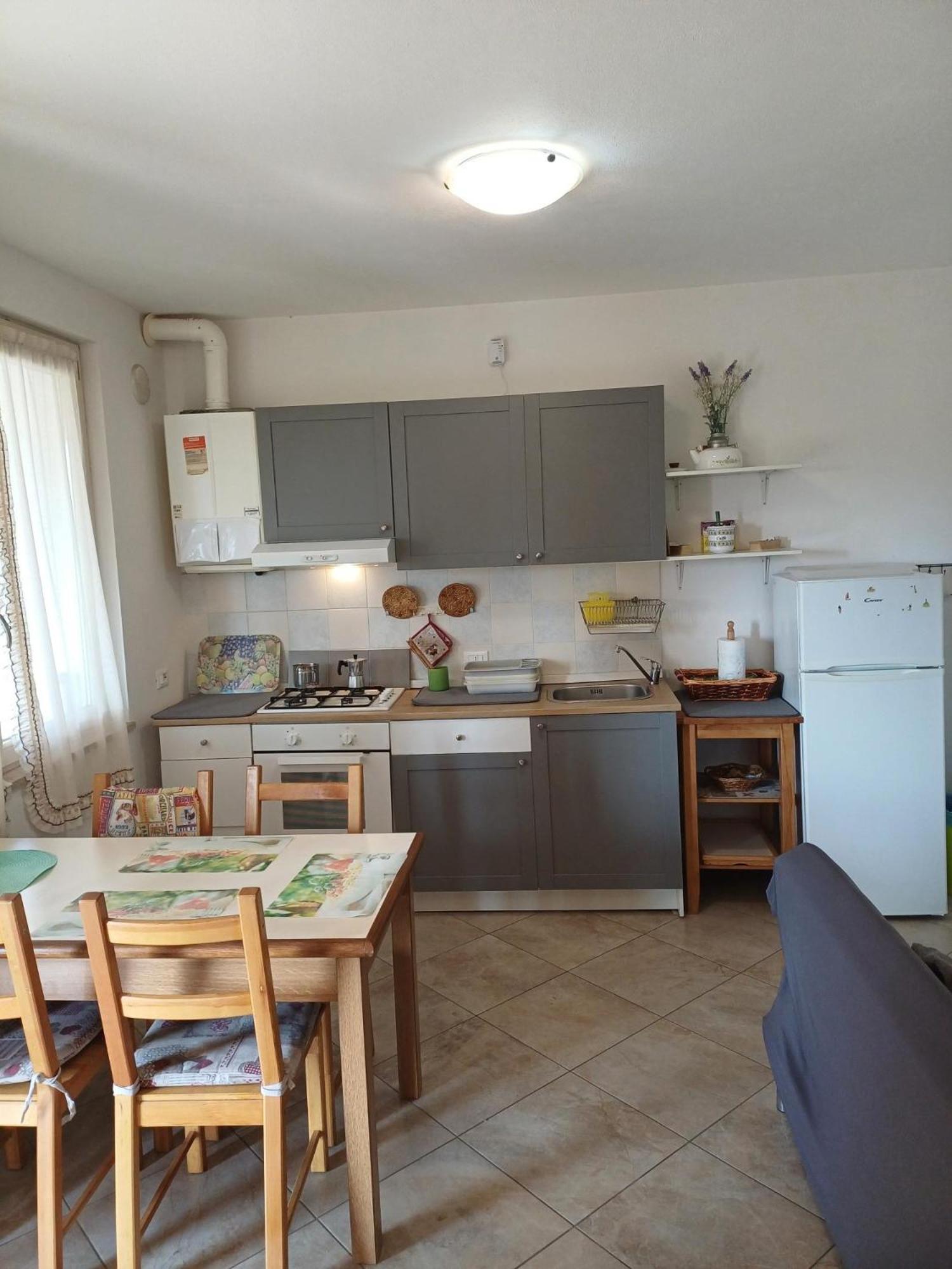 Cascina Legnago Bilocale A 6 Chilometri Da Salo' Appartement