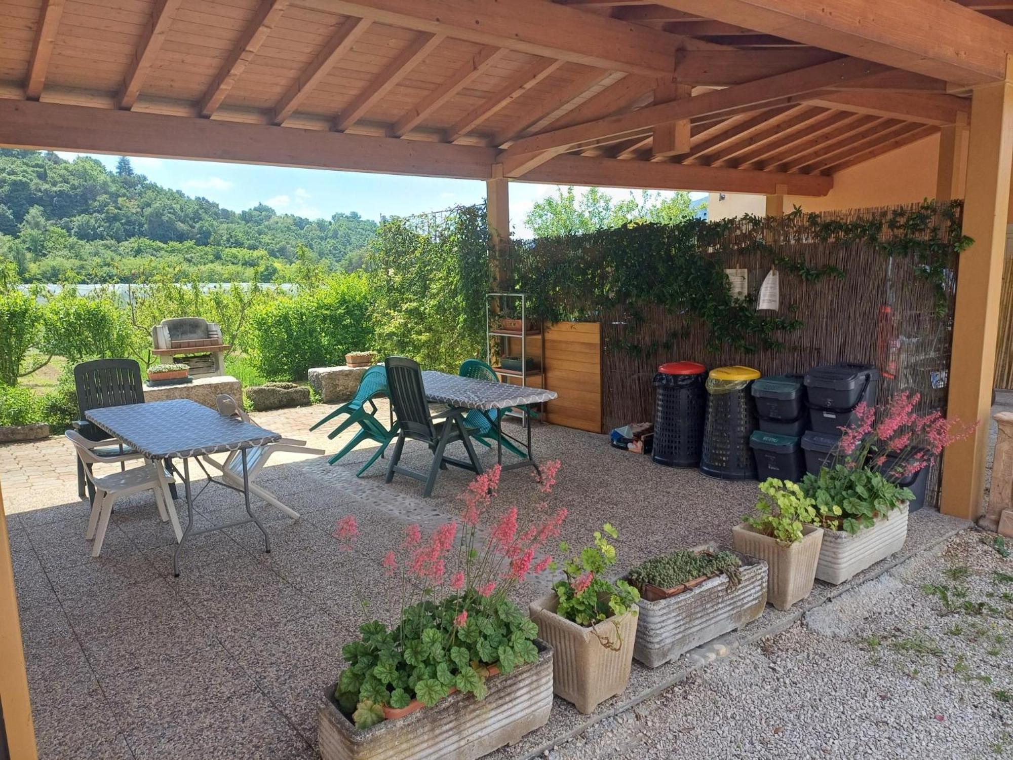 Apartment Cascina Legnago Bilocale A 6 Chilometri Da Salo' *