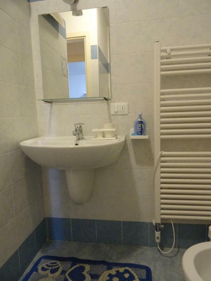 Appartement Cascina Legnago Bilocale A 6 Chilometri Da Salo' *
